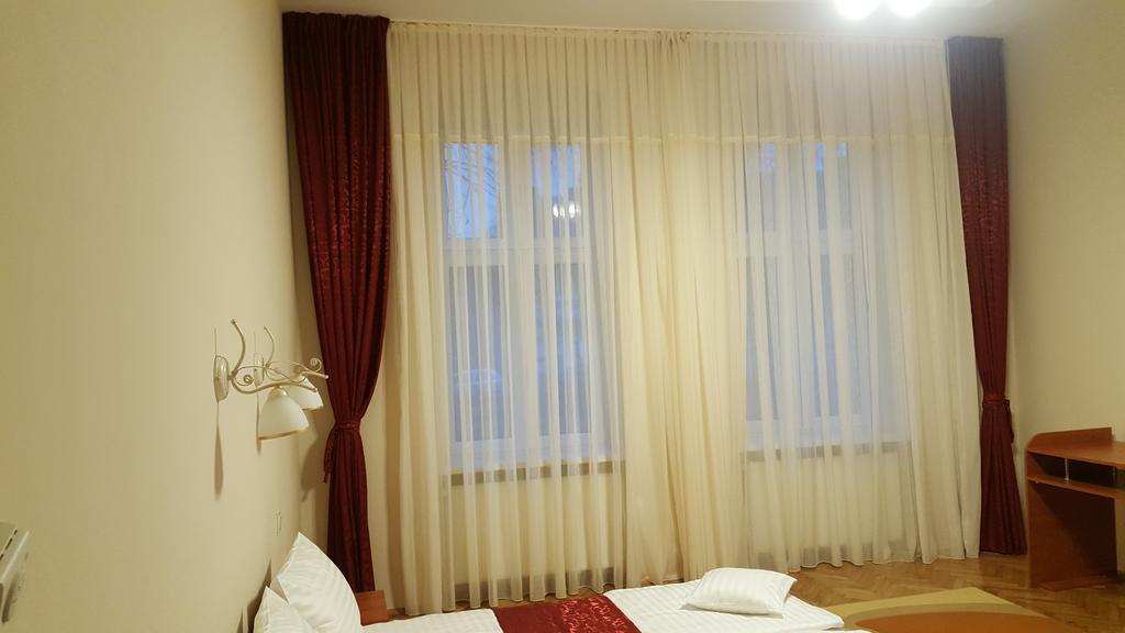 Satu Mare Apartments エクステリア 写真