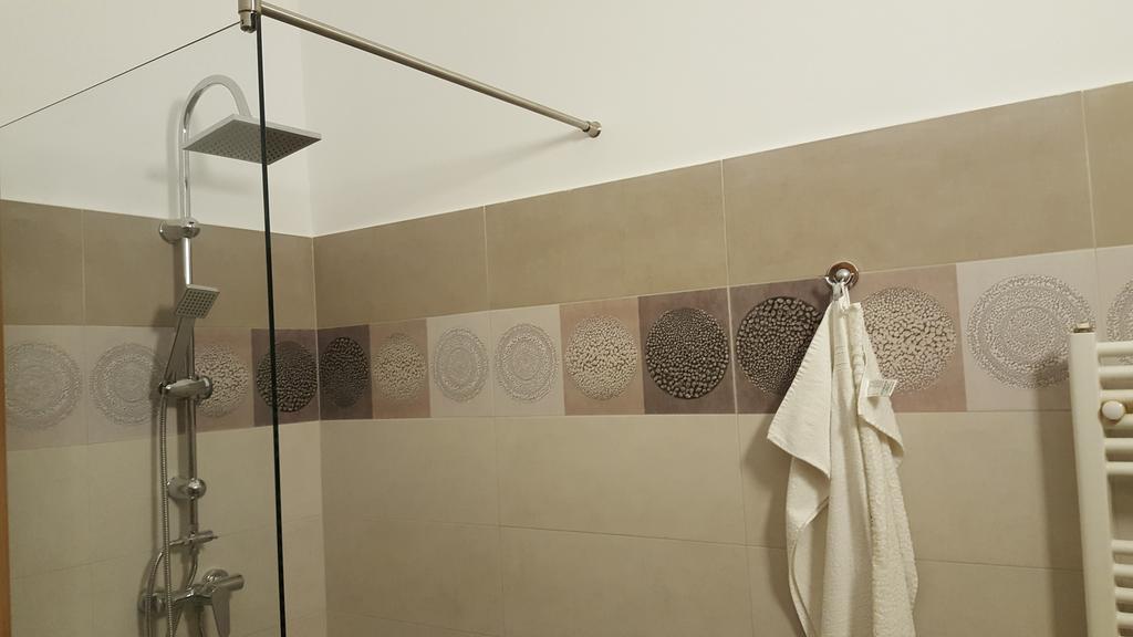 Satu Mare Apartments エクステリア 写真